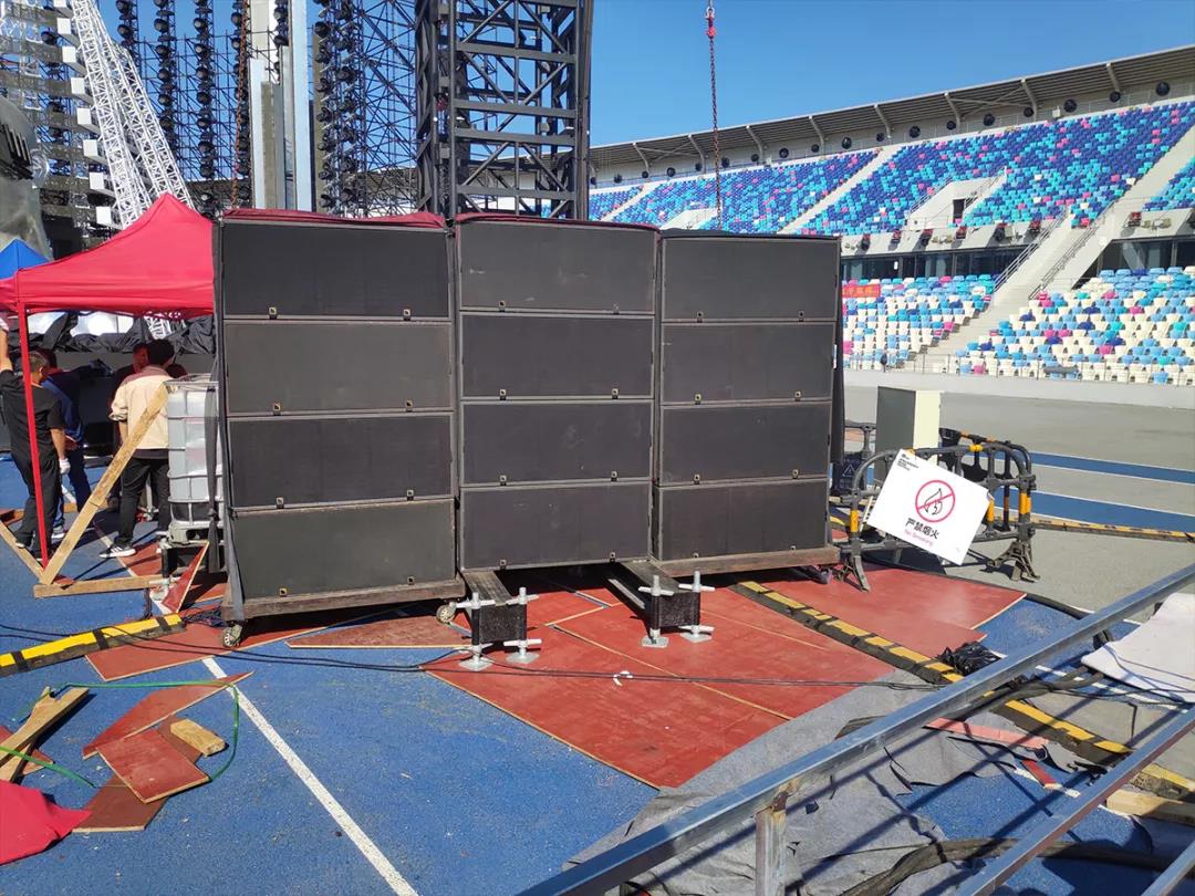 华汇音响：踮起脚尖，愿你与未来撞个满怀