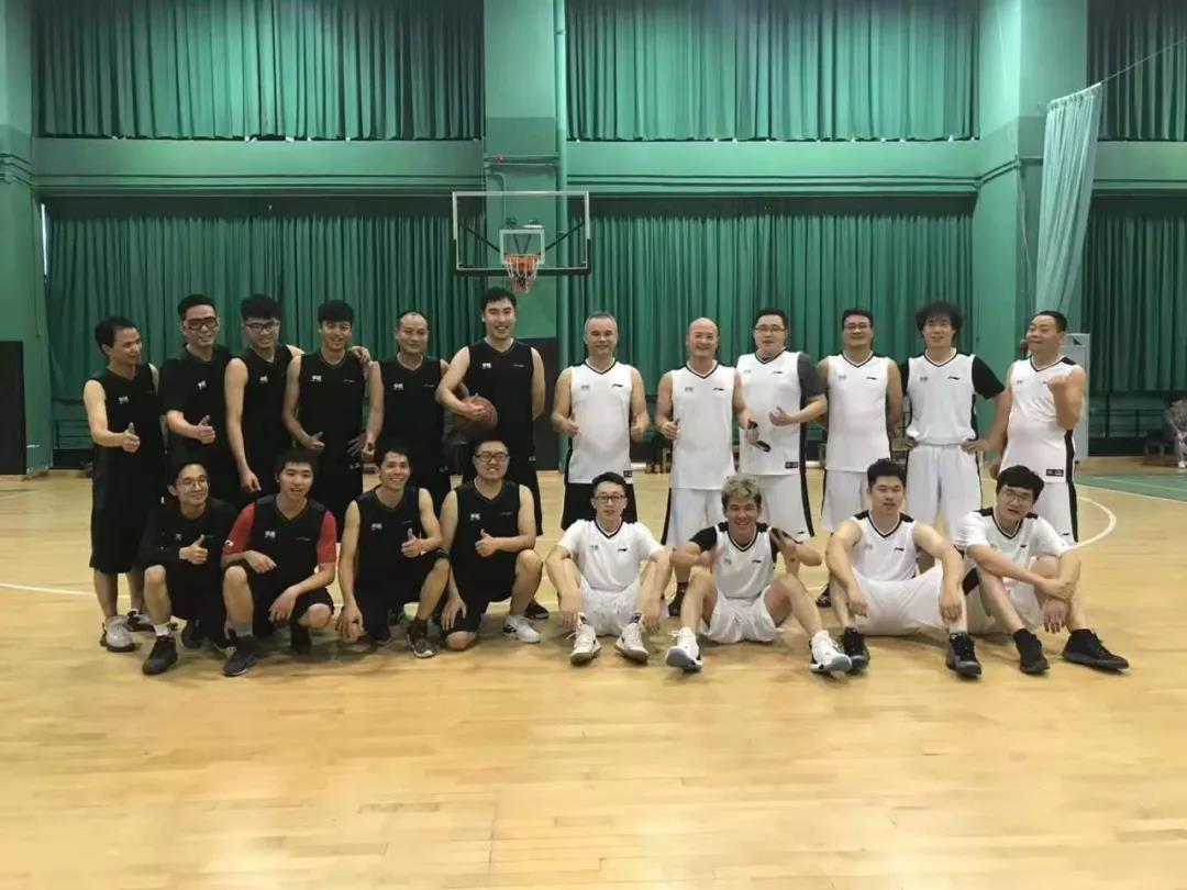 华汇音响：踮起脚尖，愿你与未来撞个满怀