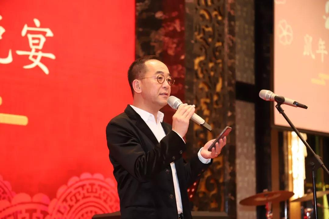 华汇音响：踮起脚尖，愿你与未来撞个满怀